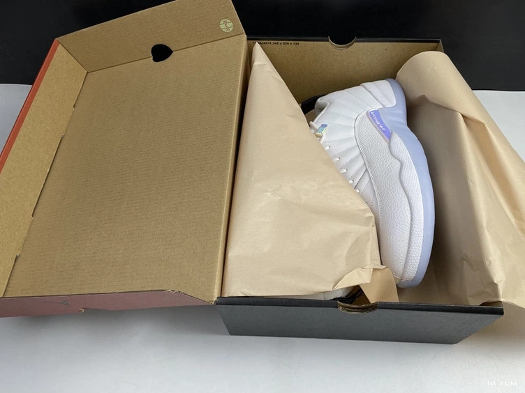 DB0733-190 12 Low Jordan Easter Retro - (2021) 0116